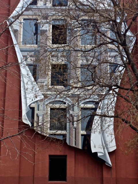 Artist: Derek Besant