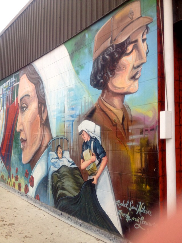 Artists: Michael St. Hilaire &amp; Mandy van Leeuwen